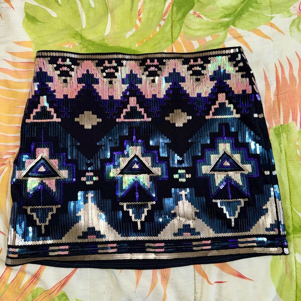 Express XS Stretch Bling Sequin Tribal Sparkling Mini Skirt